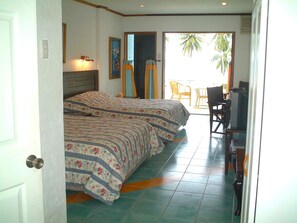 1 bedroom, pillowtop beds, minibar, in-room safe