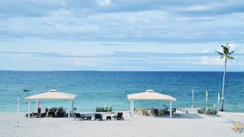 Penthouse, 2 habitaciones, vista a la playa | Vista a la playa o el mar