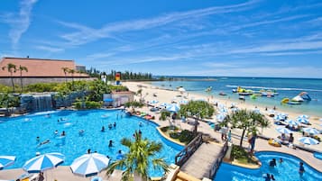 Indoor pool, outdoor pool, sun loungers