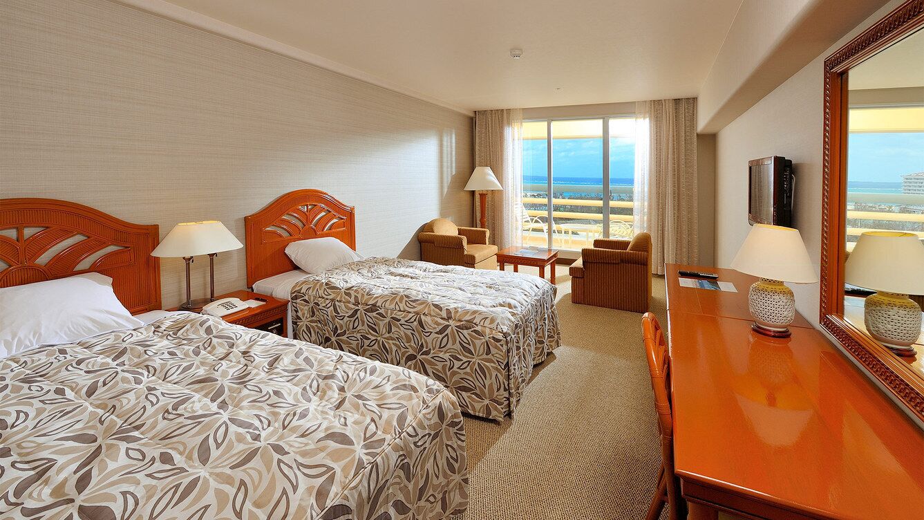 In-room safe, desk, soundproofing, iron/ironing board