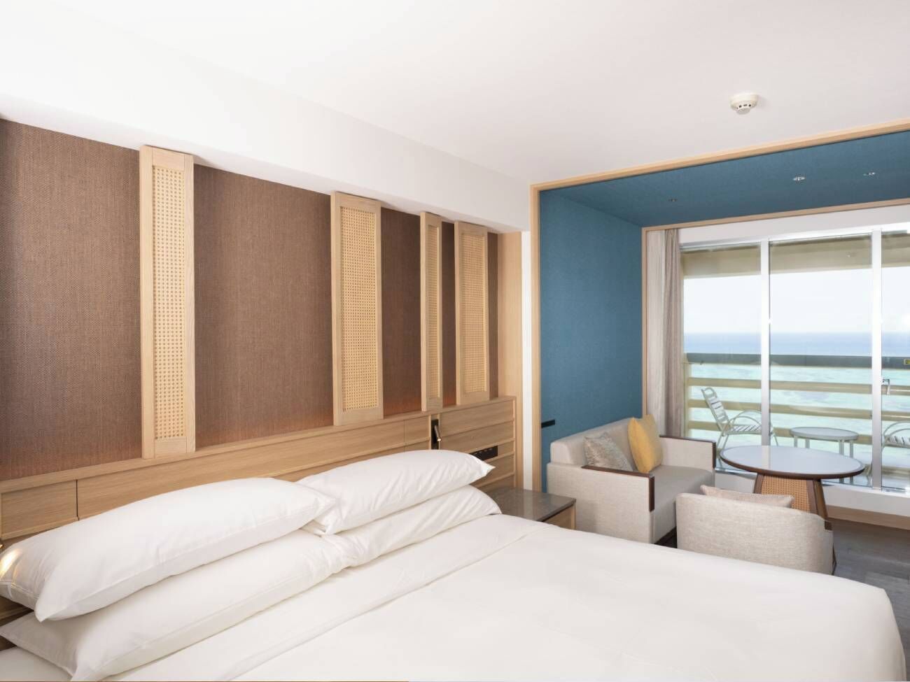 스탠다드 더블룸, 금연, 바다 전망 (Renovated, Ages3-5 pay 2200JPY/night) | 객실 내 금고, 책상, 방음 설비, 다리미/다리미판