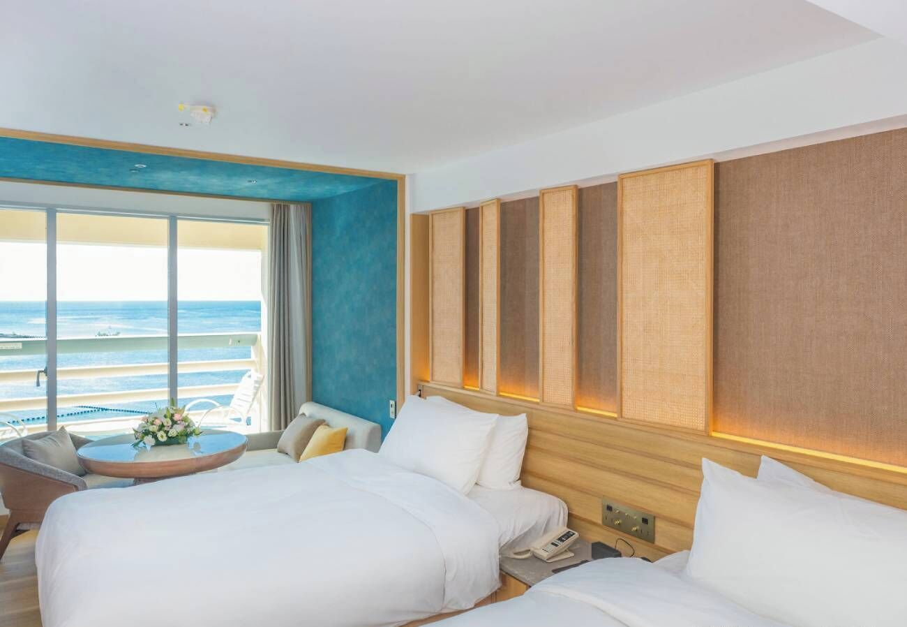 Twin Room | In-room safe, desk, soundproofing, iron/ironing board