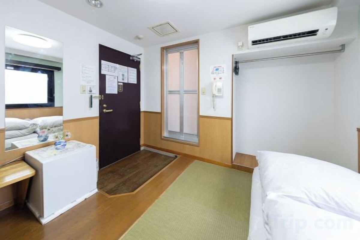 羽絨被、遮光布/窗簾、免費無線上網、床單