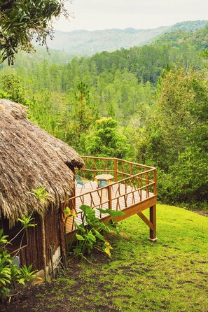 Mountain View Cabana | Frette Italian sheets, premium bedding, down comforters, in-room safe - Gaia Riverlodge (San Ignacio)