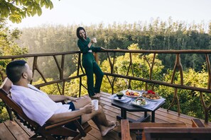 Waterfall View Cabana | In-room dining - Gaia Riverlodge (San Ignacio)