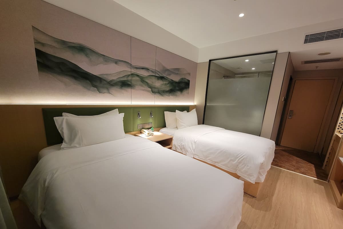 Superior Twin Room