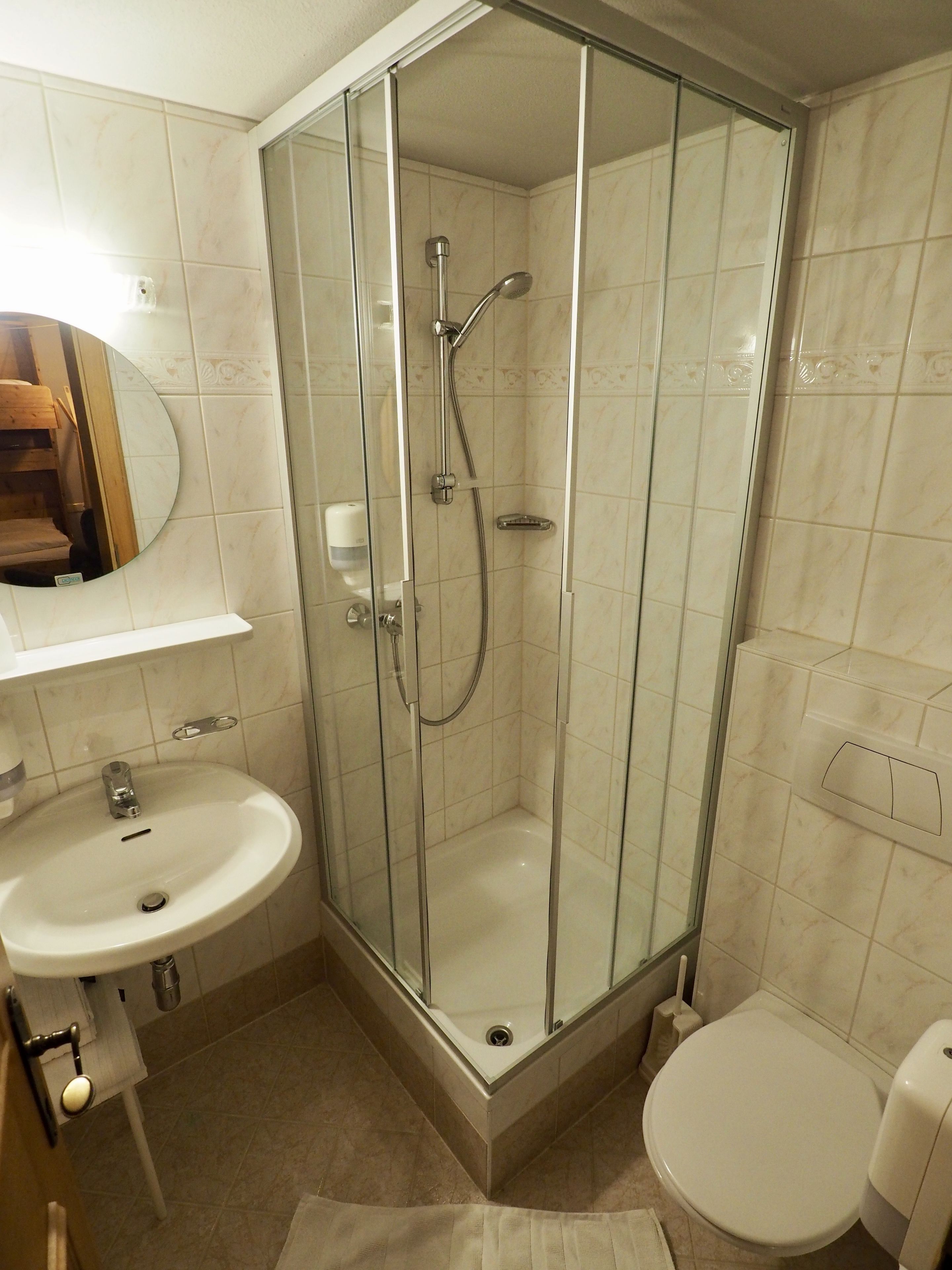 basic double room | hypo-allergenic bedding, soundproofing