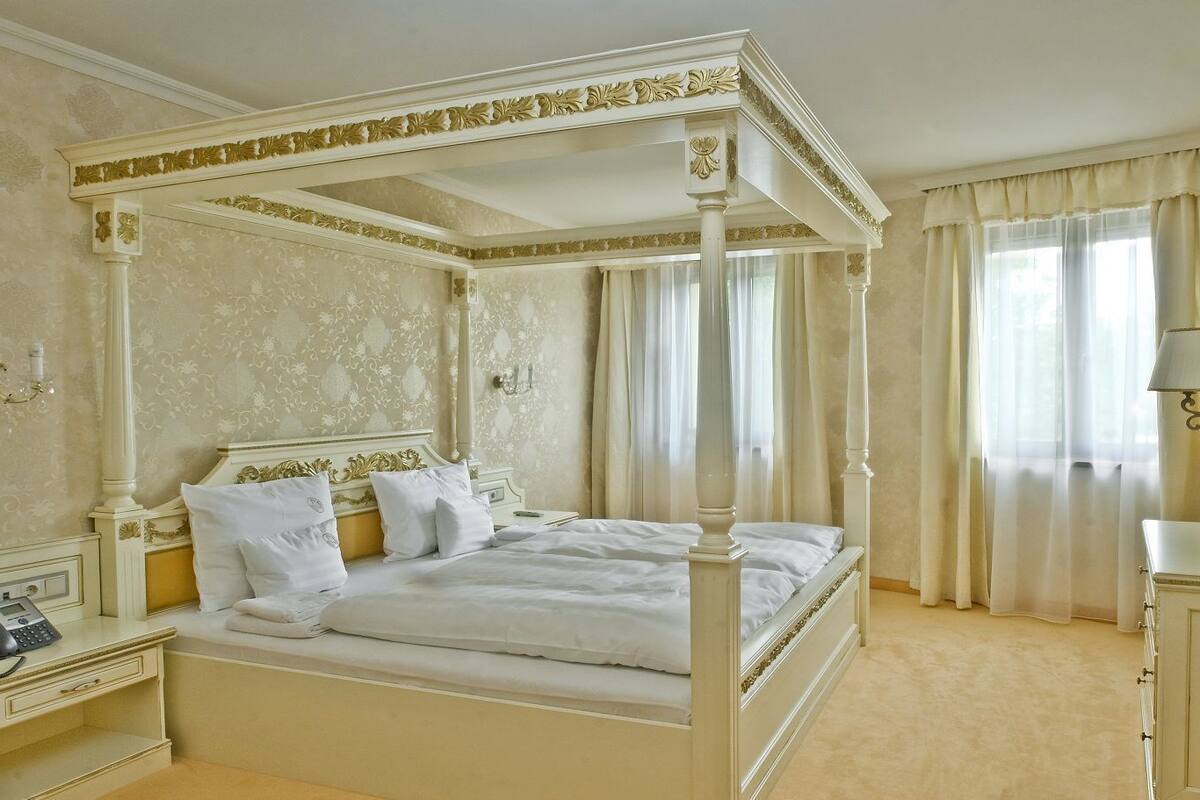 Executive Room | In-room safe, soundproofing, iron/ironing board, free WiFi