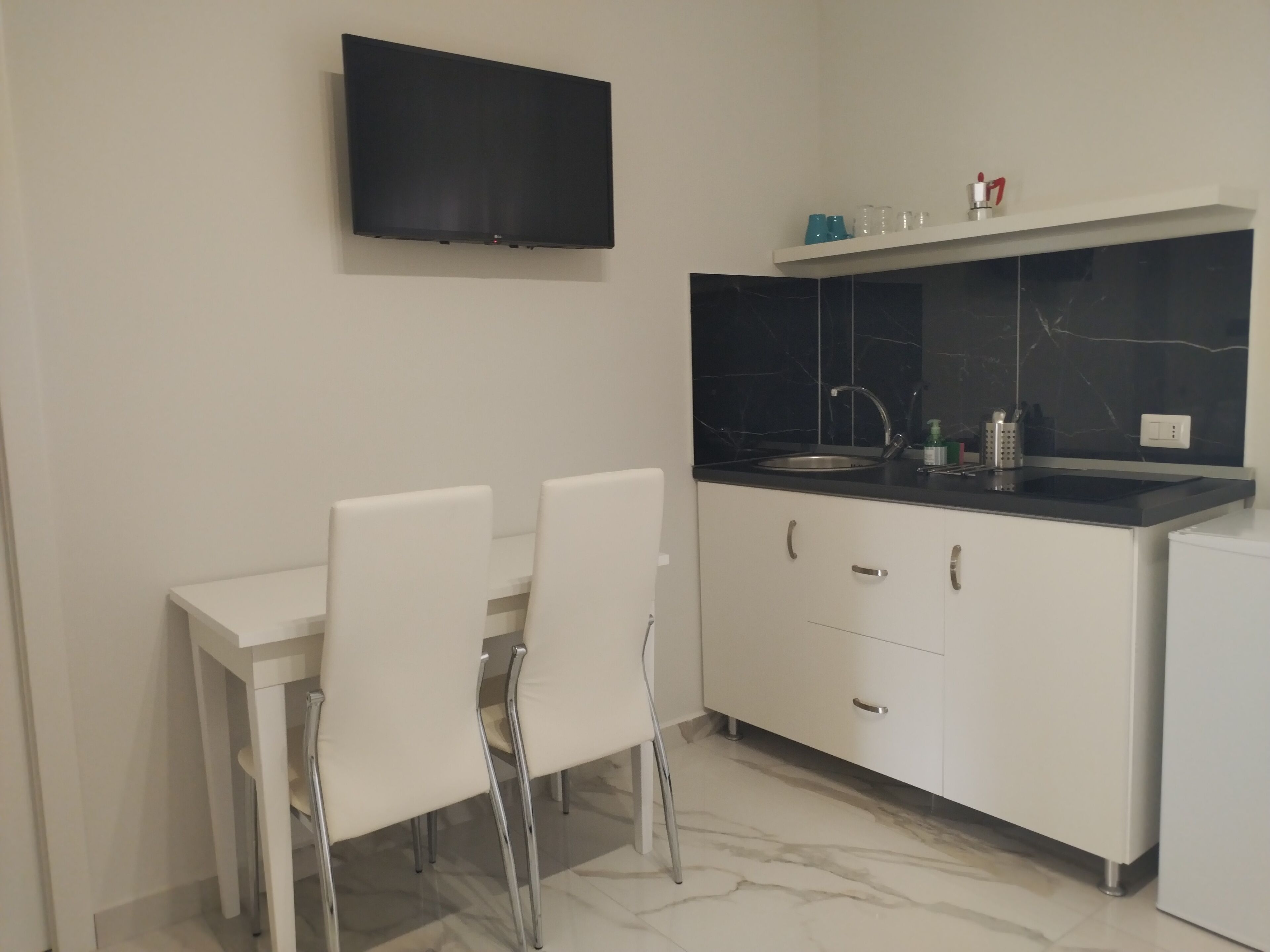 Panoramic Studio, Terrace | Free WiFi, bed sheets