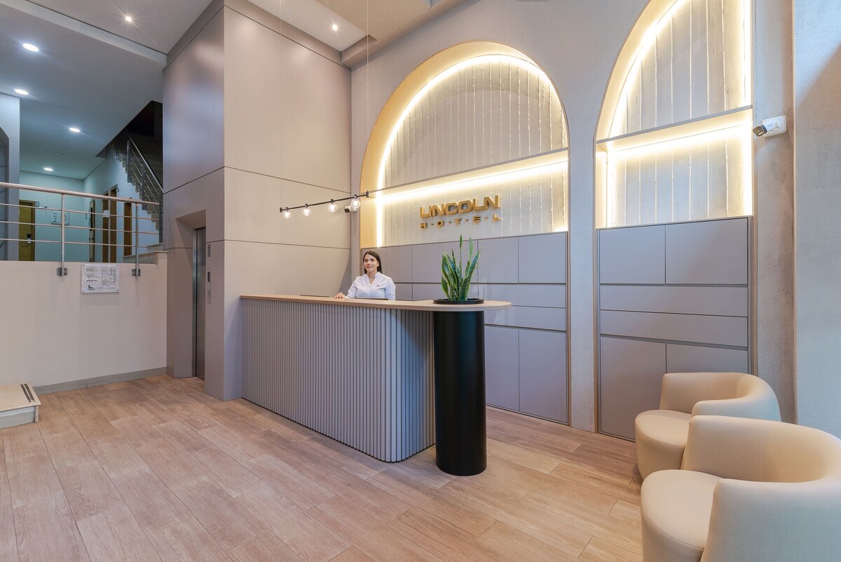 Hotel Lincoln