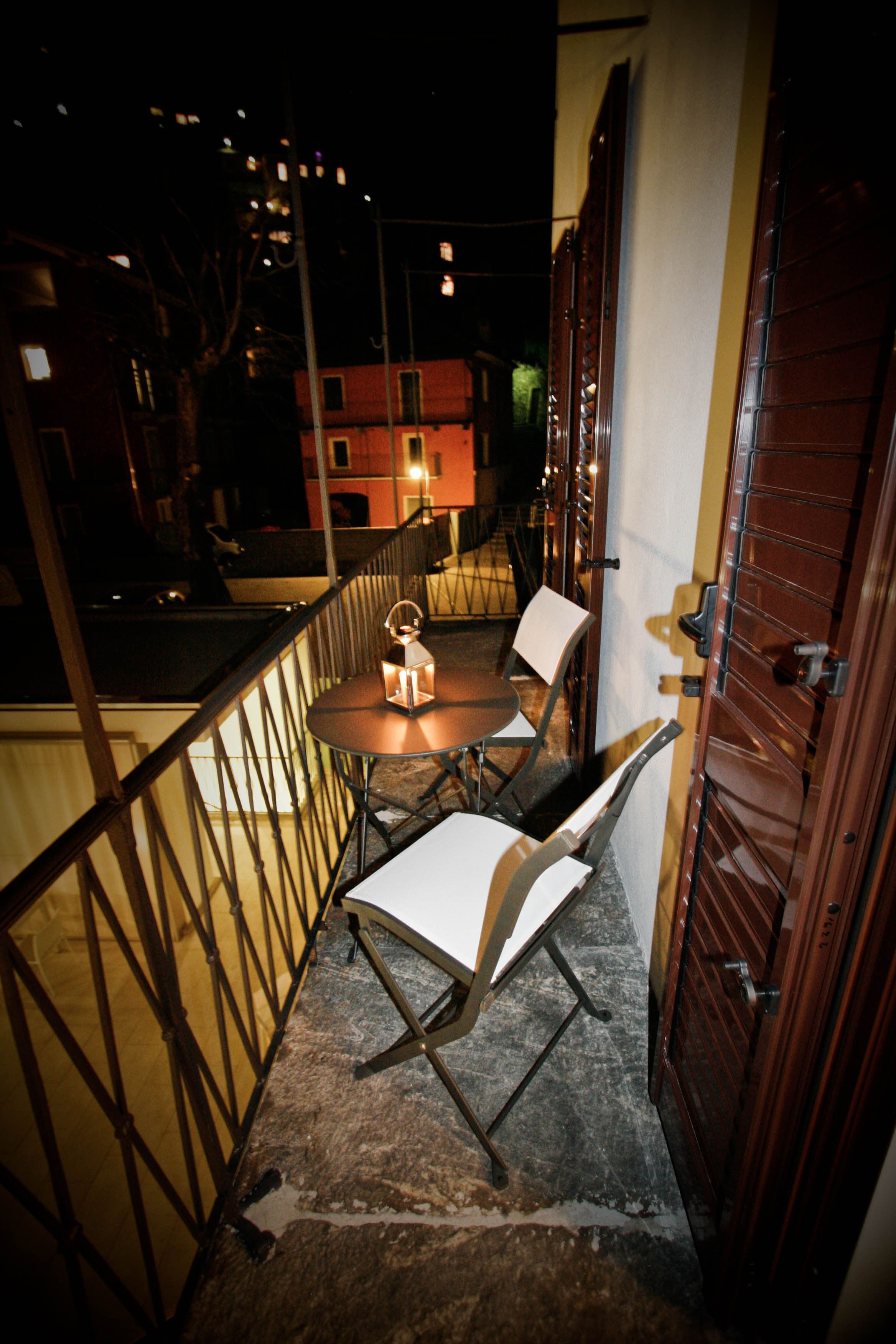 deluxe double room | balcony