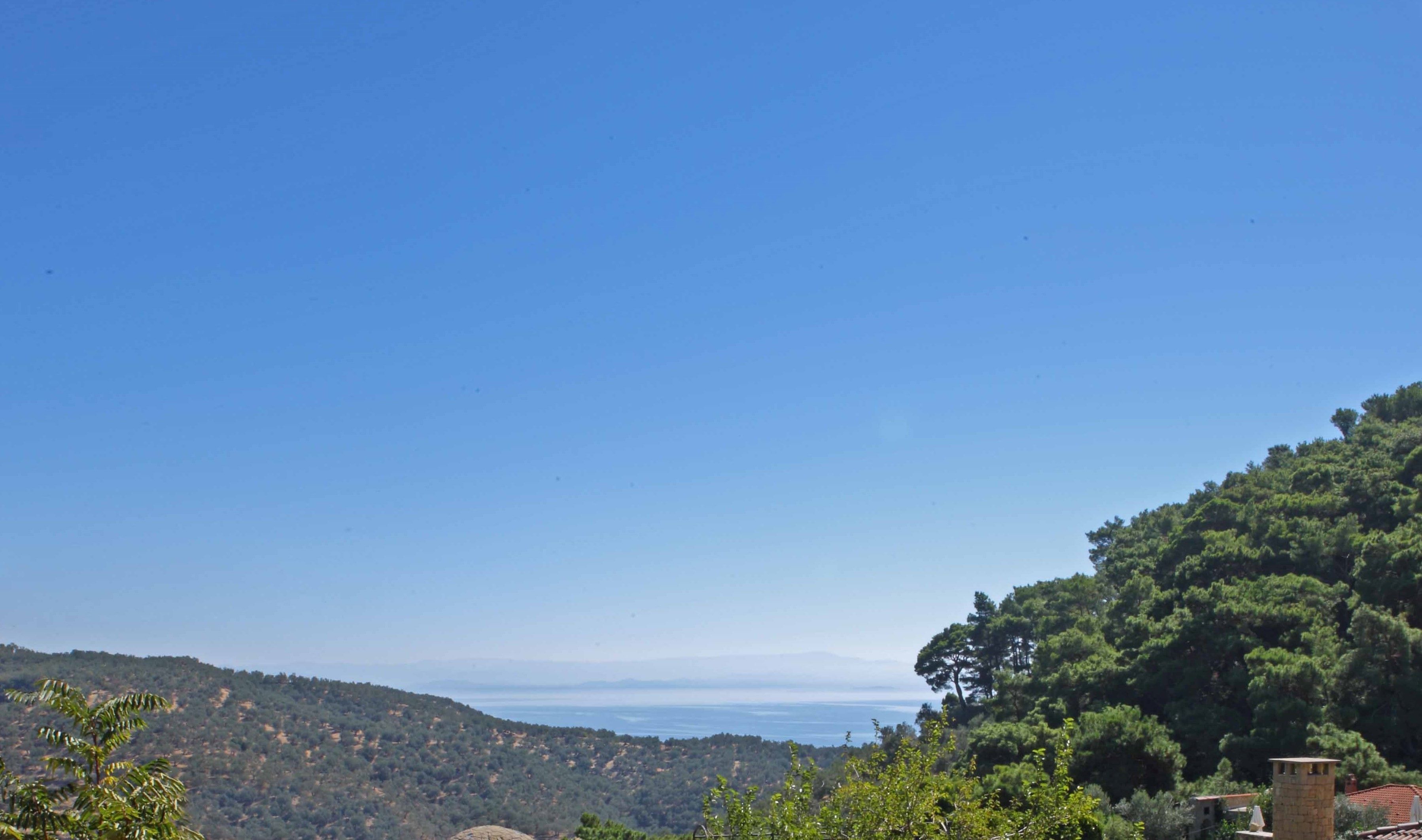 deluxe room | balcony view