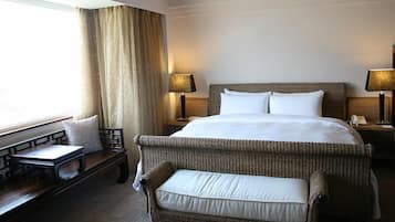 Deluxe Double Room, 1 Double Bed, Lake View | Premium bedding, down comforters, pillowtop beds, minibar