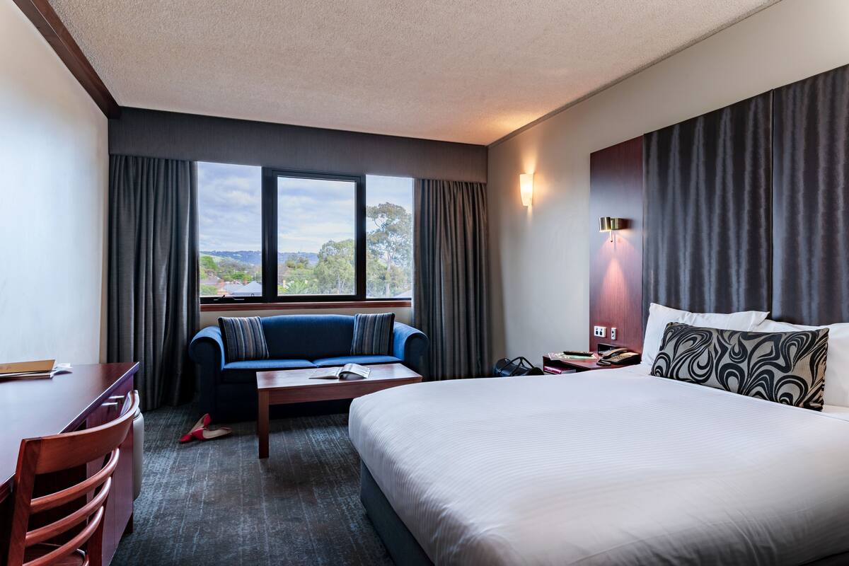 Standard Room | Premium bedding, pillowtop beds, desk, blackout drapes