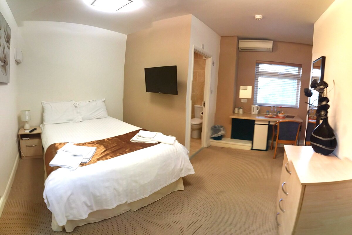 Doppelzimmer, mit Bad