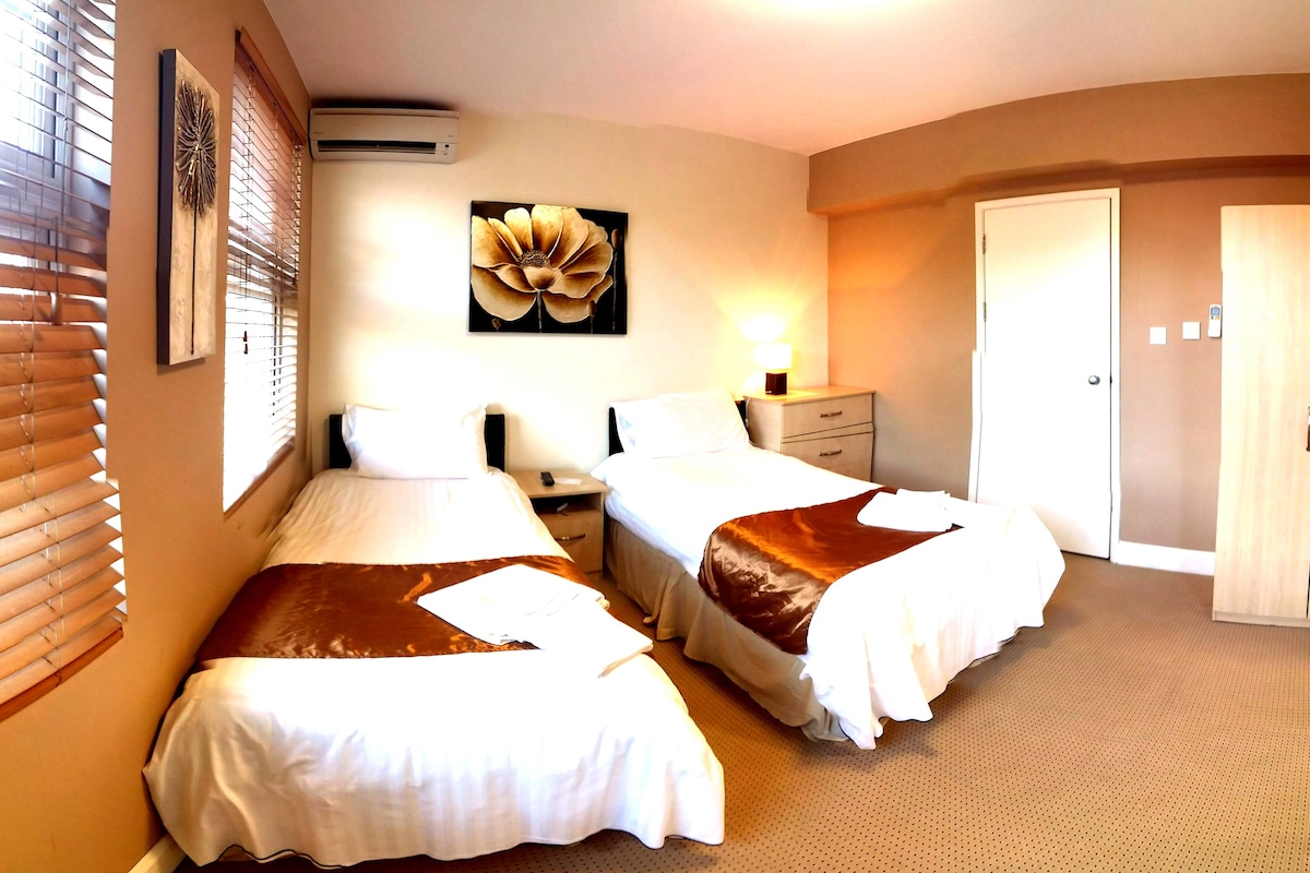 Zweibettzimmer, mit Bad