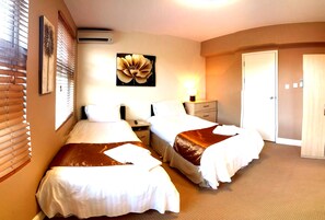Twin Room, Ensuite
