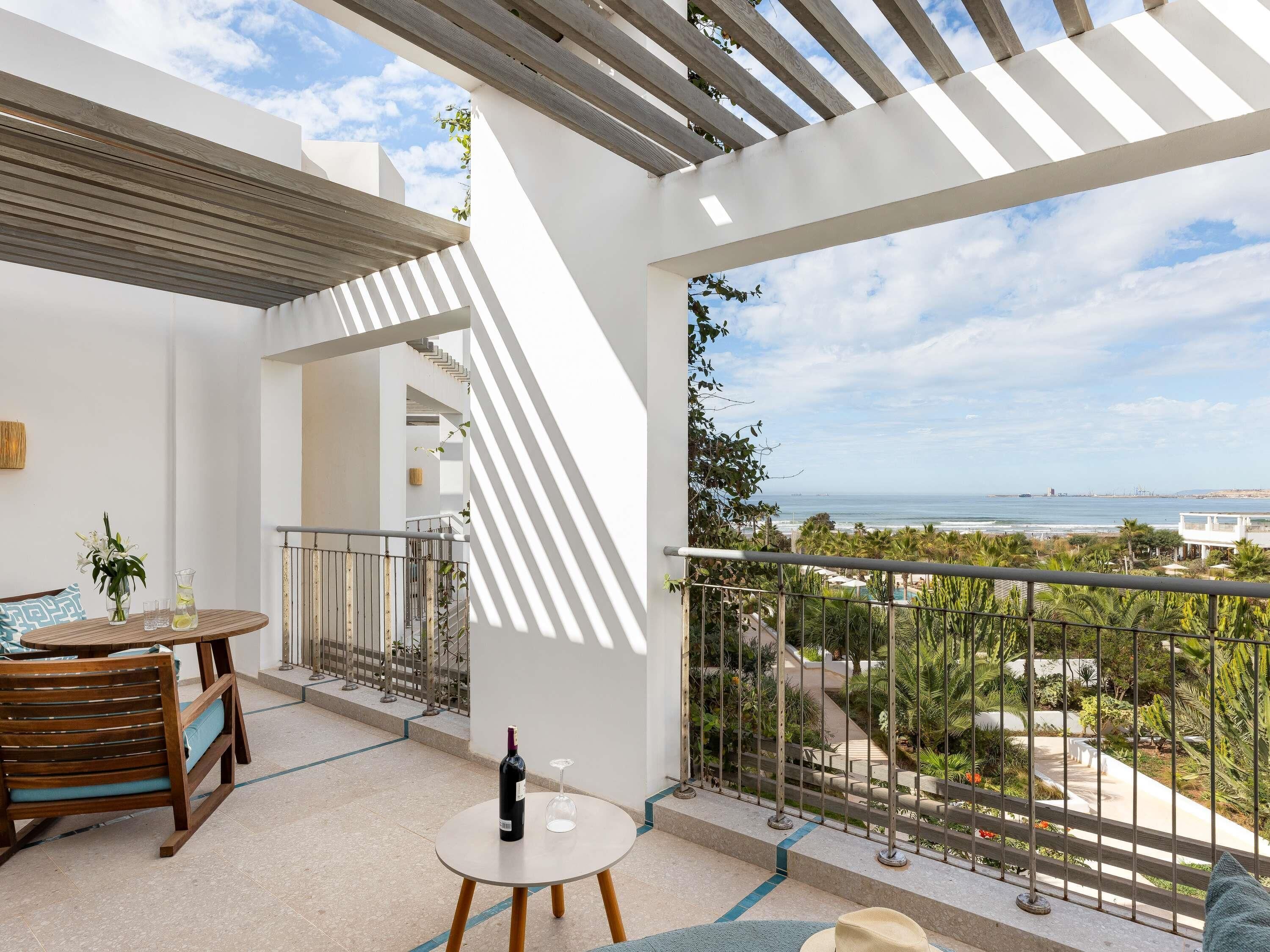 Suite, 1 cama de matrimonio grande, terraza | Vistas al mar