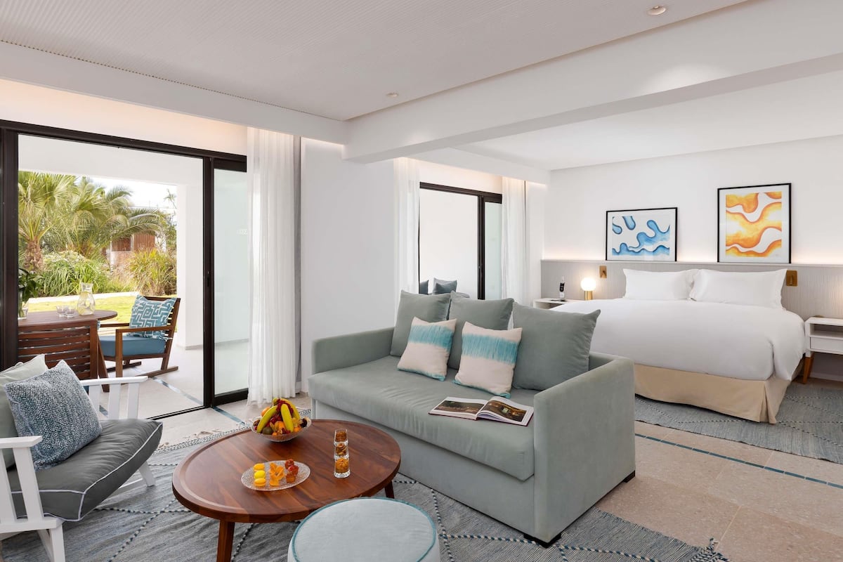 Literie de qualité supérieure, coffres-forts dans les chambres, bureau