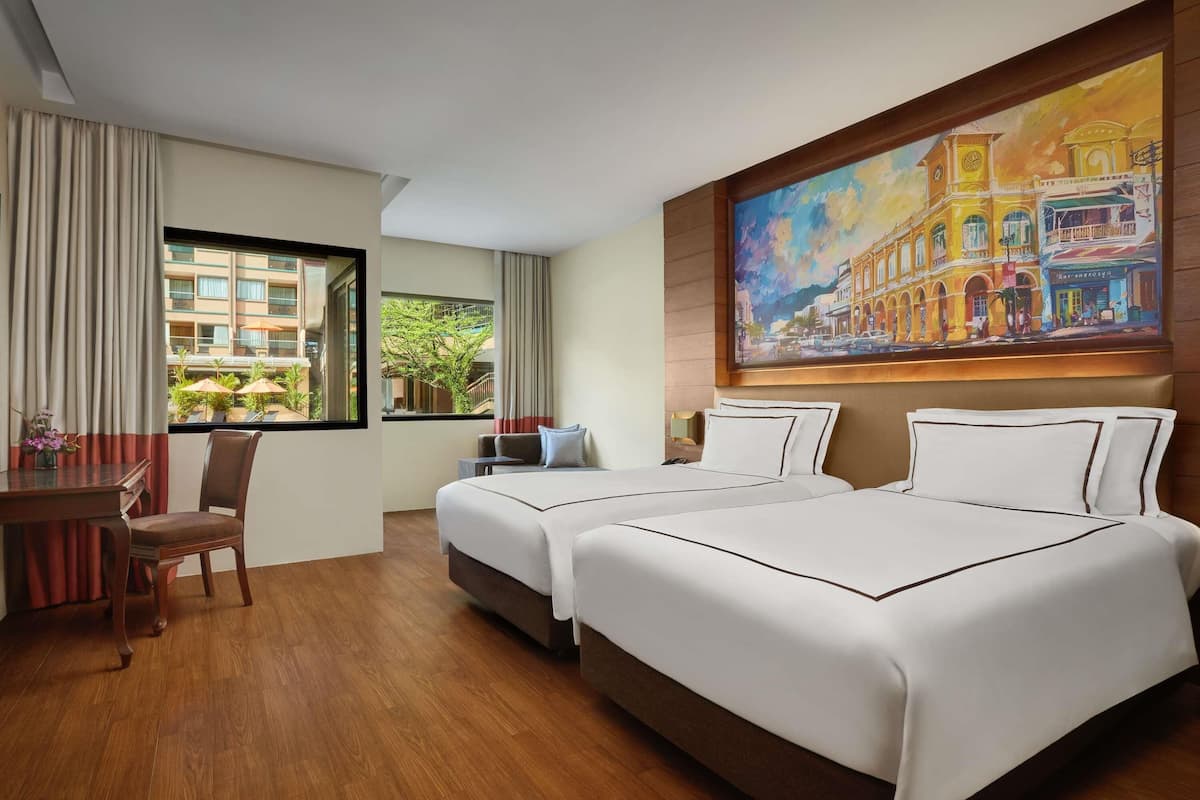 Premium bedding, in-room safe, individually decorated, desk
