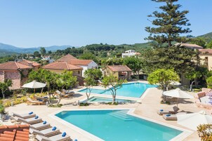 Seasonal outdoor pool, pool umbrellas, sun loungers