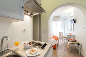 Junior Studio, Sea View | Private kitchenette | Fridge, stovetop, espresso maker