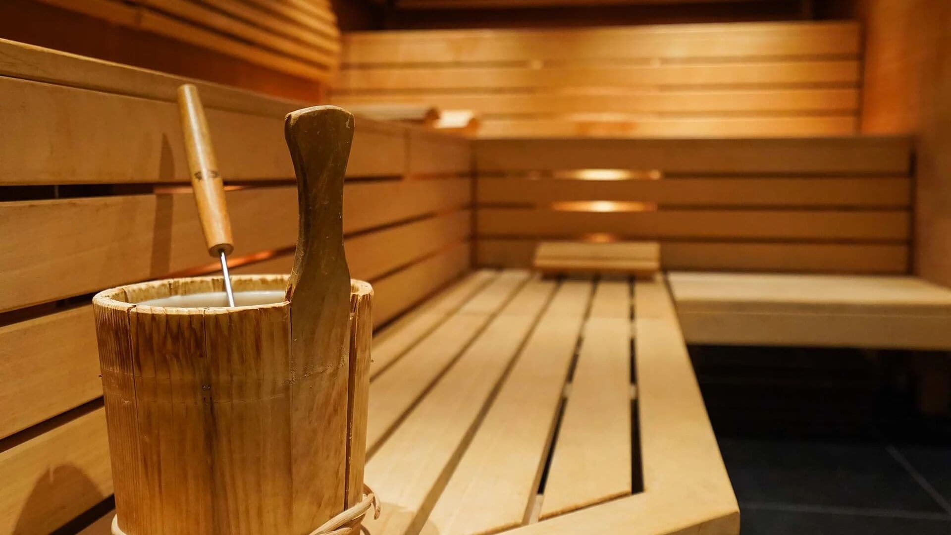 Phòng xông hơi sauna