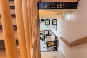 Lobby - Gasper Business & Garden Hotel (Raunheim)