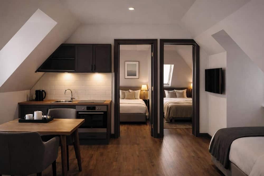 Gasper Business & Garden Hotel