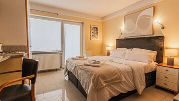 Dubbelrum eller tvÄbÀddsrum | Skrivbord, arbetsyta för laptop, ljudisolering och gratis wi-fi