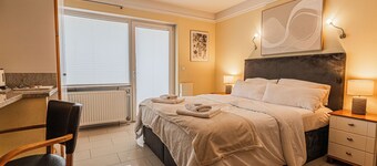 Gasper Business & Garden Hotel