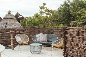 Luxury Apartment | Terrace/patio
