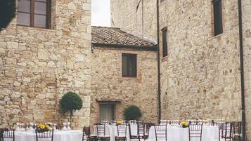 Espace banquet en plein air