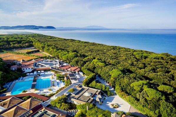 Aerial view - Garden Toscana Resort (San Vincenzo)