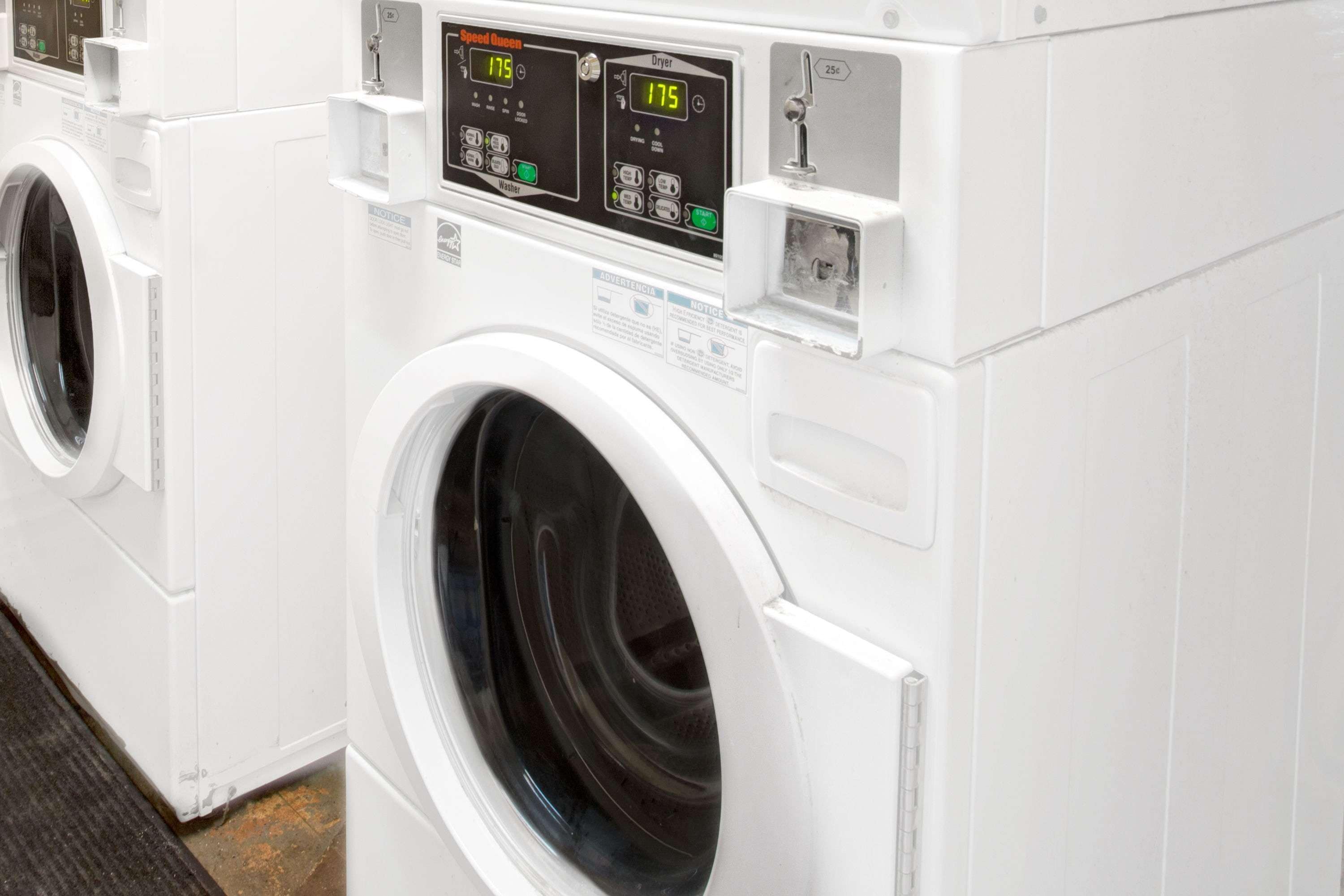 Foto - Knights Inn Hallandale