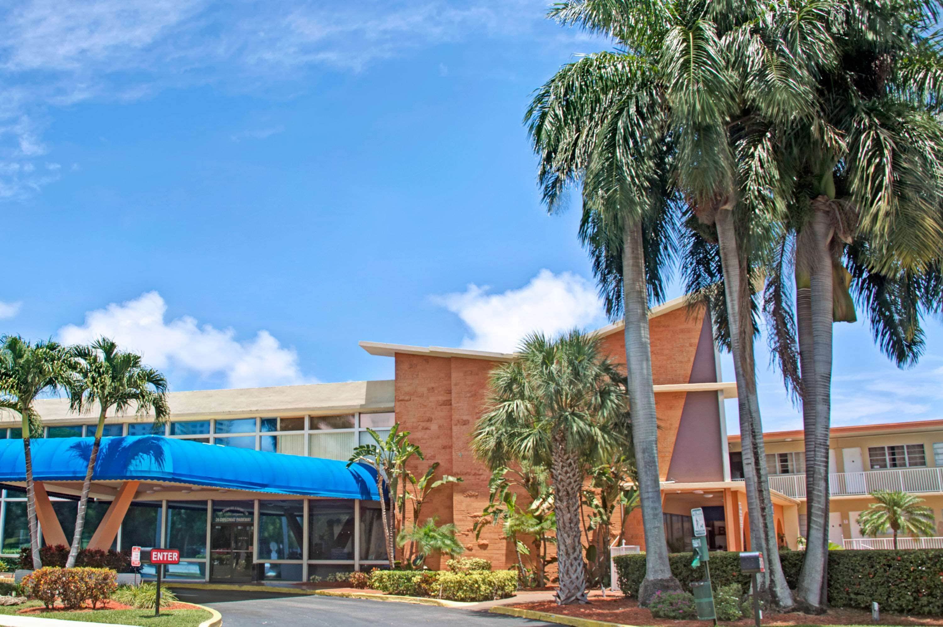 Foto - Knights Inn Hallandale