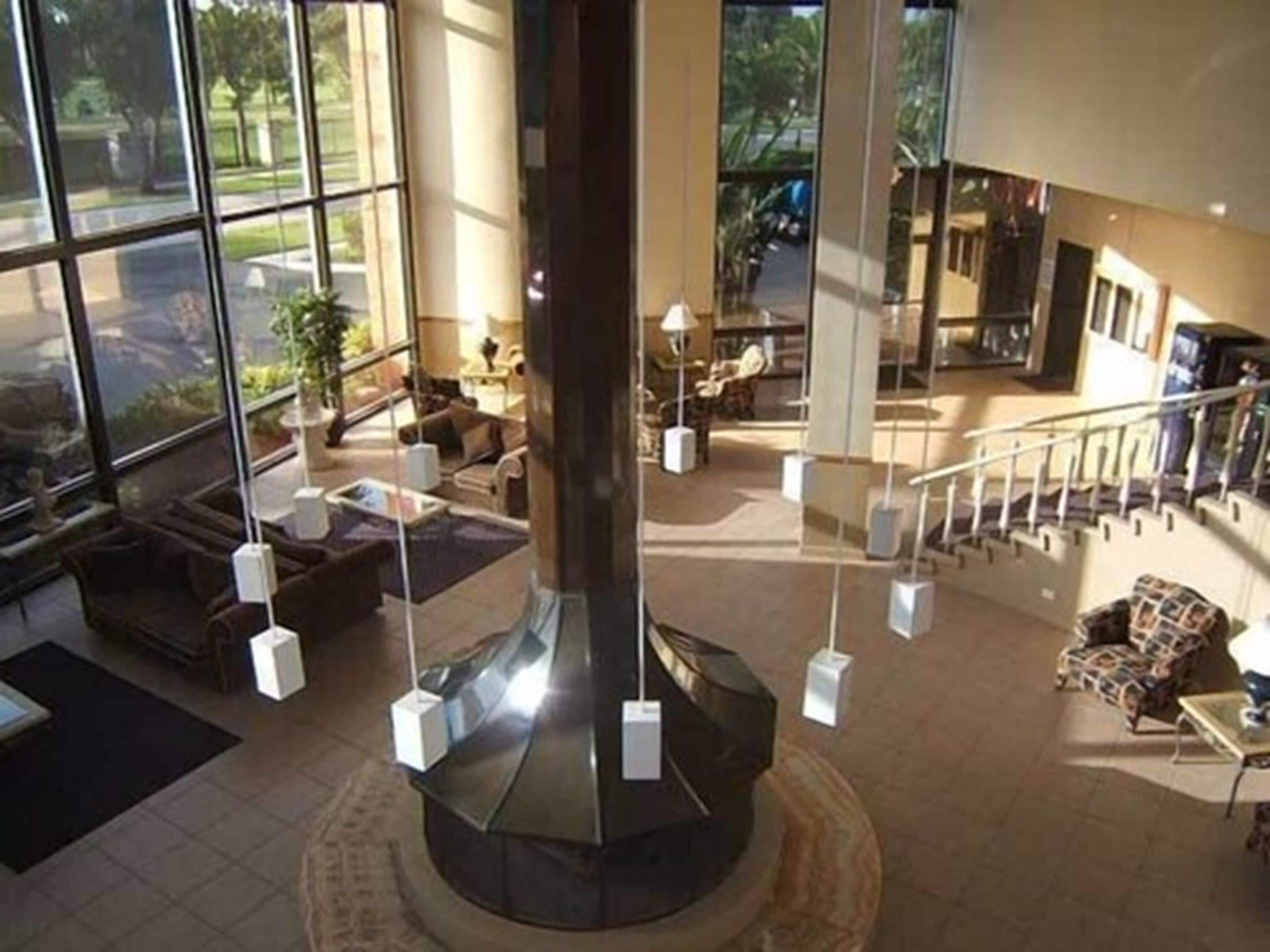 Foto - Knights Inn Hallandale