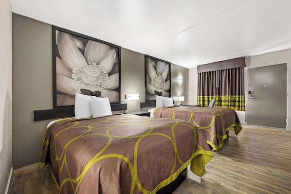 Double Room, 2 Double Beds | Desk, blackout drapes, soundproofing, free cribs/infant beds