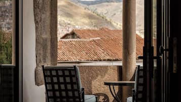 Suite, 1 Bedroom (Nazarenas) | 1 bedroom, premium bedding, down comforters, pillowtop beds