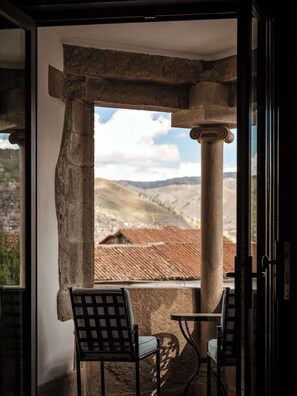 Suite, 1 Bedroom (Nazarenas) | 1 bedroom, premium bedding, down comforters, pillowtop beds