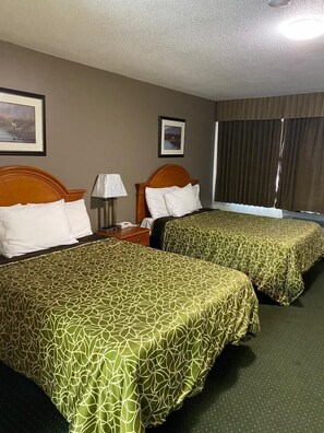 2 Double Beds | Desk, blackout drapes, soundproofing, iron/ironing board
