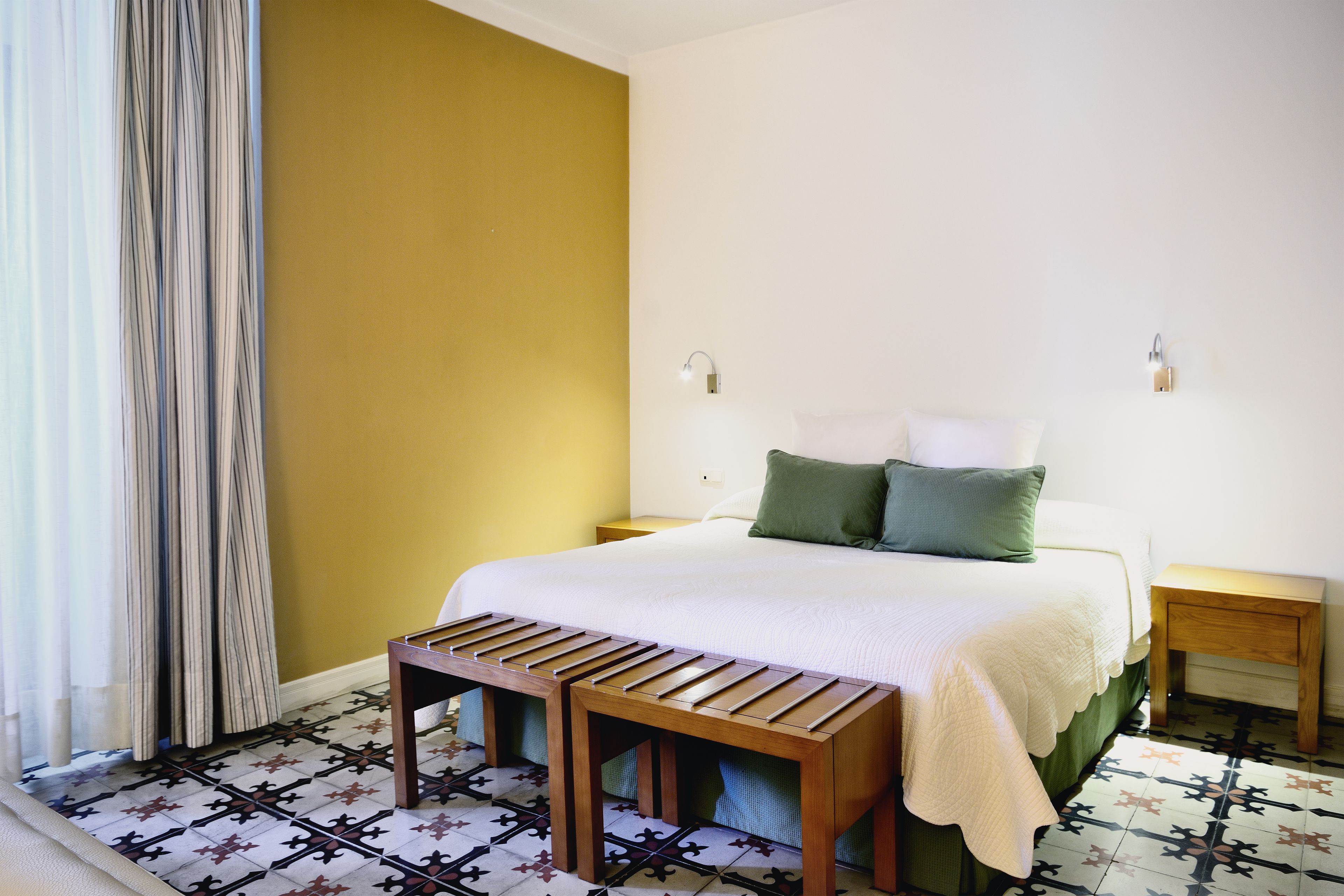 double room (or double room single use) | premium bedding, free minibar, in-room safe, desk