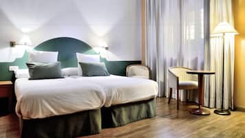Dubbelrum (Or Double Room Single Use) | Sängtillbehör av högsta kvalitet och gratis produkter i minibar