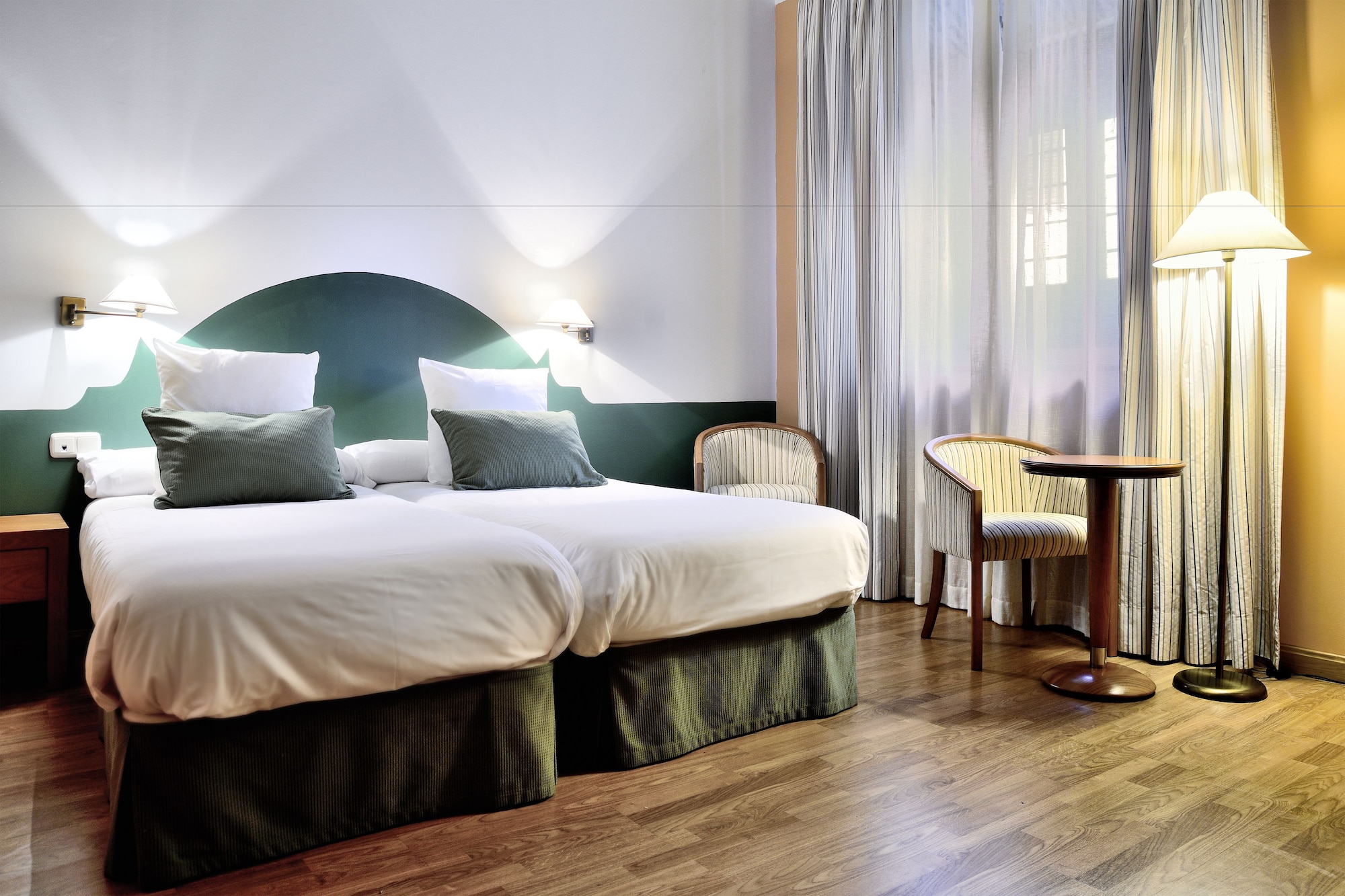 3 Star Hotels