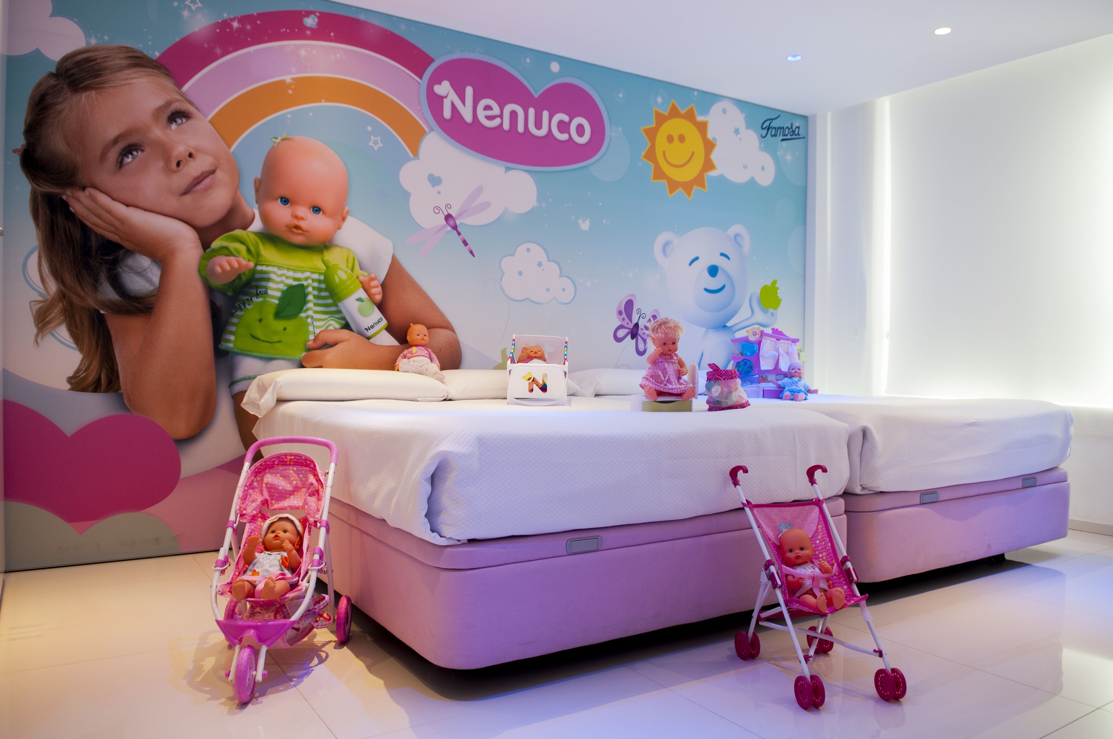 family quadruple room | minibar, in-room safe, desk, soundproofing