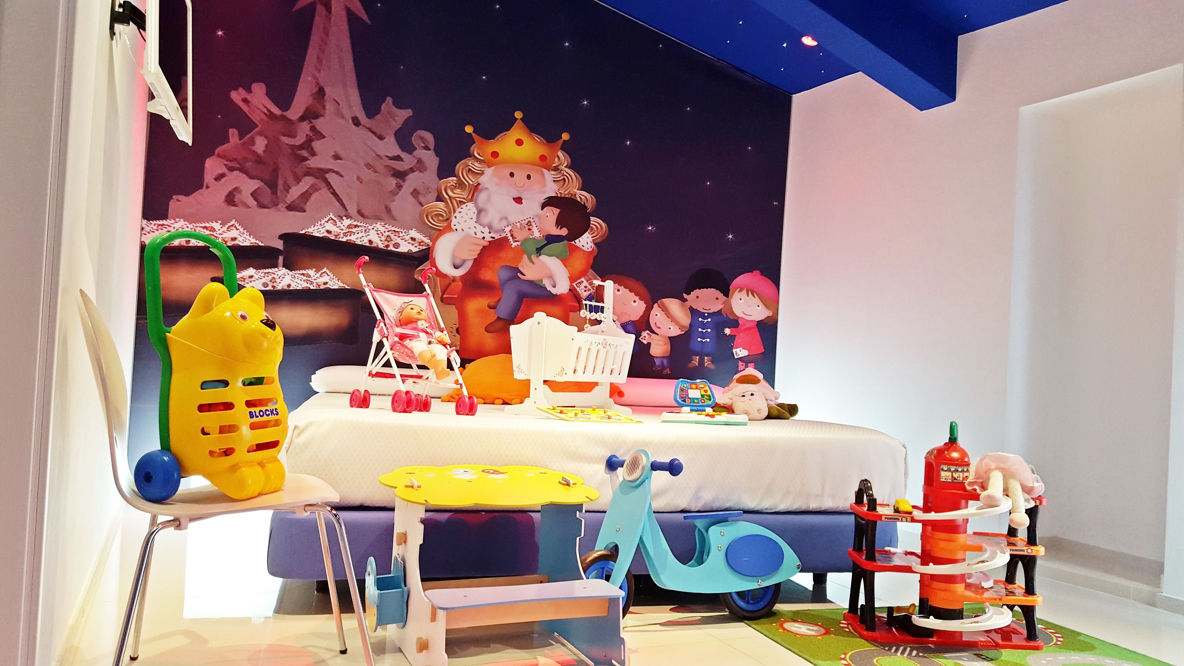 minibar, in-room safe, desk, soundproofing