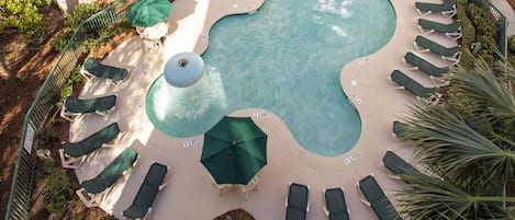 2 outdoor pools, pool umbrellas, sun loungers