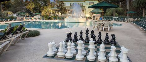 2 outdoor pools, pool umbrellas, pool loungers