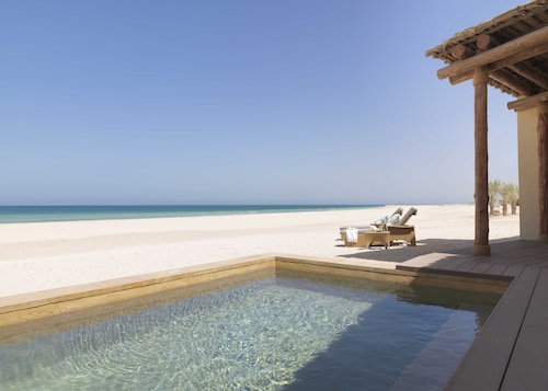 Anantara Sir Bani Yas Island Al Yamm Villa Resort
