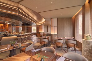 3D2N Unwind and Dine - Deluxe Room with $100 F&B Credit | 1 svefnherbergi, ókeypis drykkir á míníbar, öryggishólf í herbergi